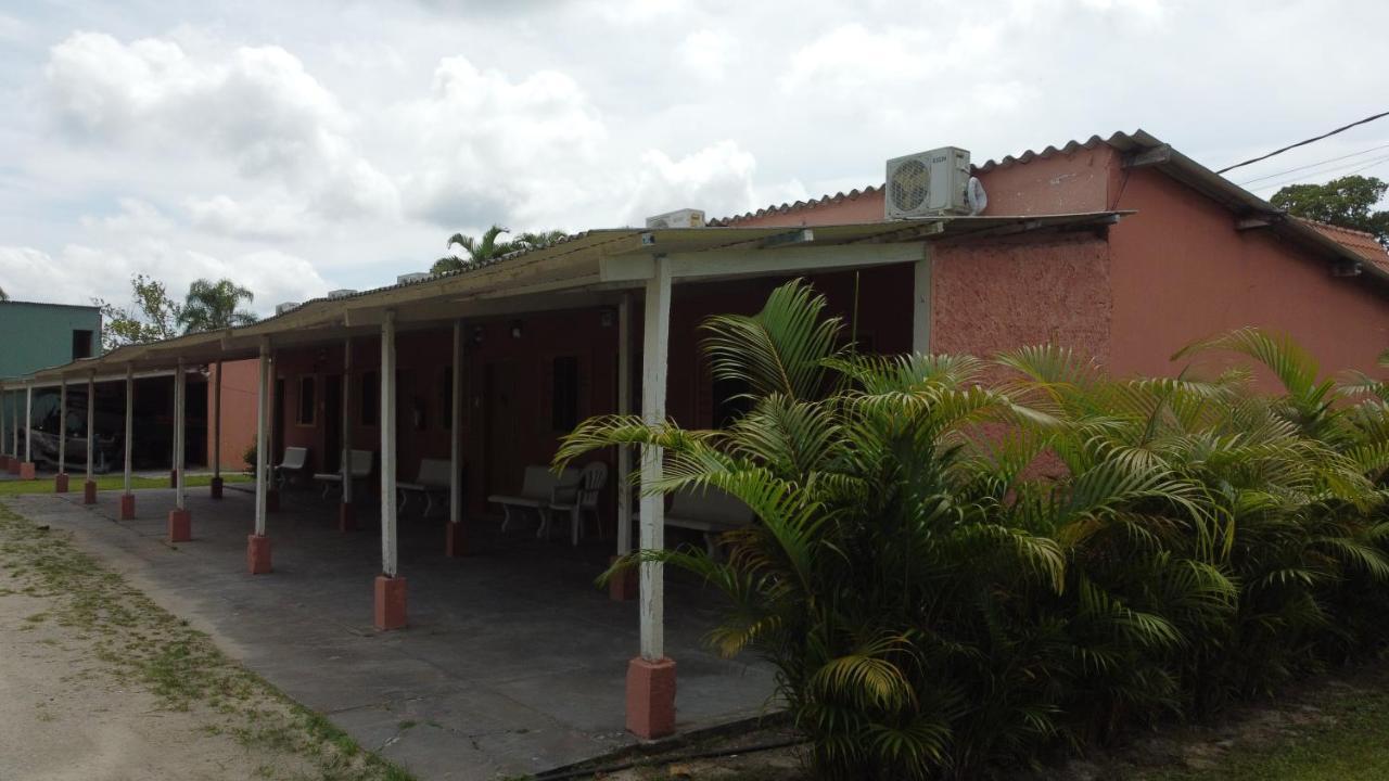 Iate Clube Rio Verde - Ilha Comprida Cananéia Eksteriør billede